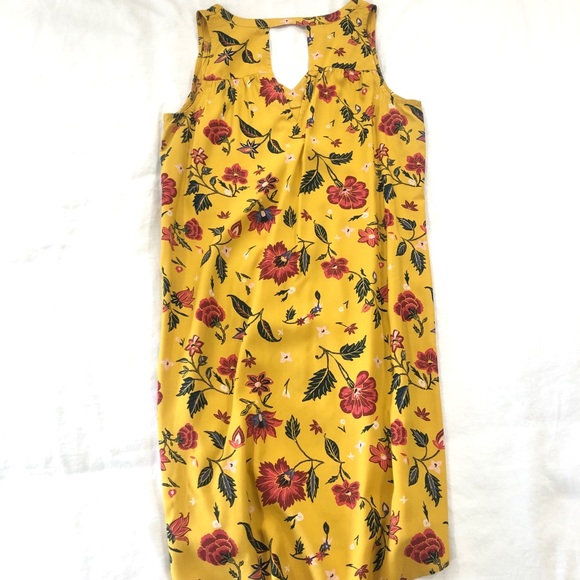 Women’s Old Navy Floral Flowy Dress Size M. - Picture 3 of 3